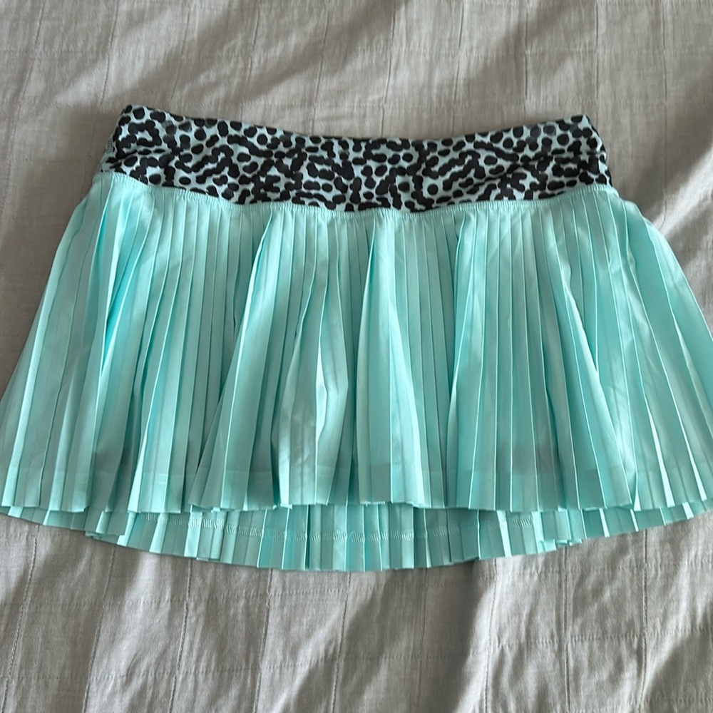 Lululemon Teal Adjustable mini skirt